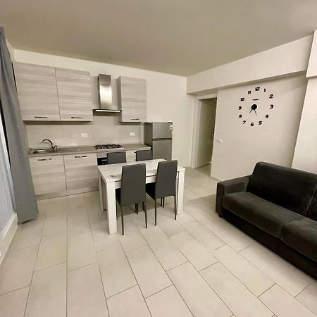 Anita'S House-Abitazione A Pochi Passi Dal Centro Daire Pesaro Dış mekan fotoğraf